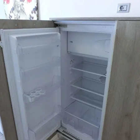 דירה In 34317 ביביונה